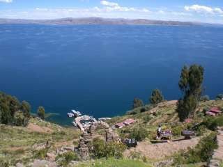 Visita de la Isla Taquile y regreso a Puno