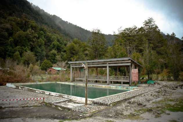 Eaux thermales el amarillo 