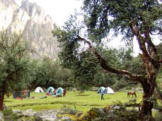 Départ pour le trekking de Lares
