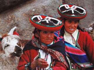Departure day to the trekking of Lares.