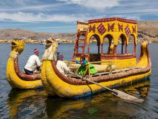 Departure to the Titicaca lake and to the Suasi private island.