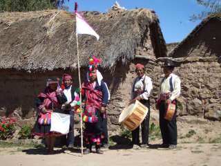 Puno, Uros et Amantani 
