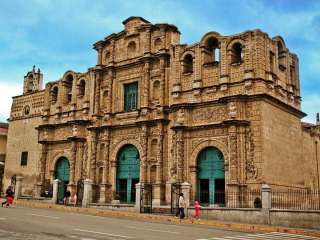 Visit Cumbemayo and Cajamarca.