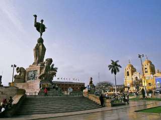 Visit Trujillo and its region.