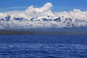 Cordillera Real and lagoons